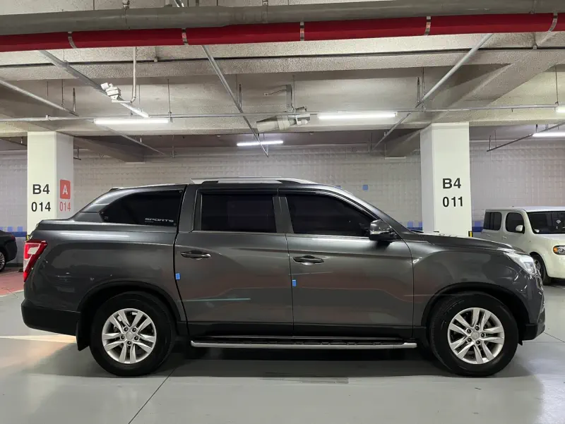 SsangYong Rexton Sports
