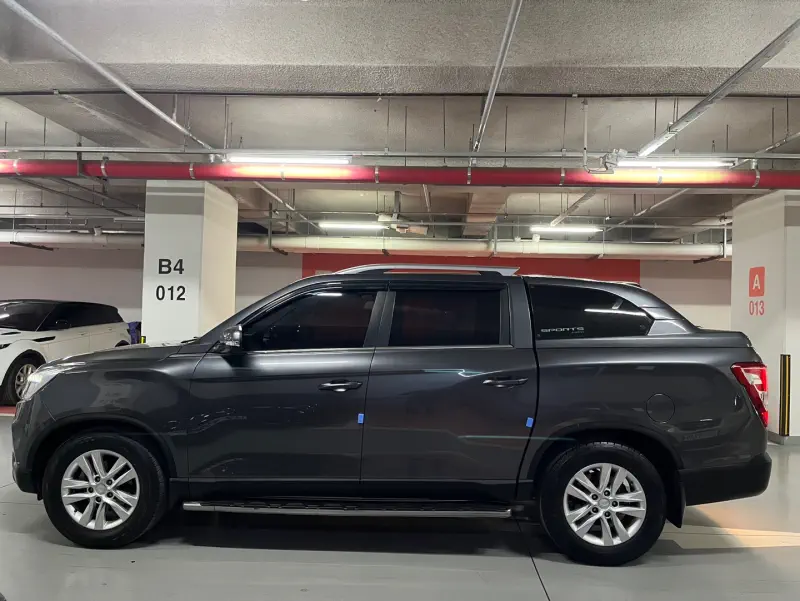 SsangYong Rexton Sports