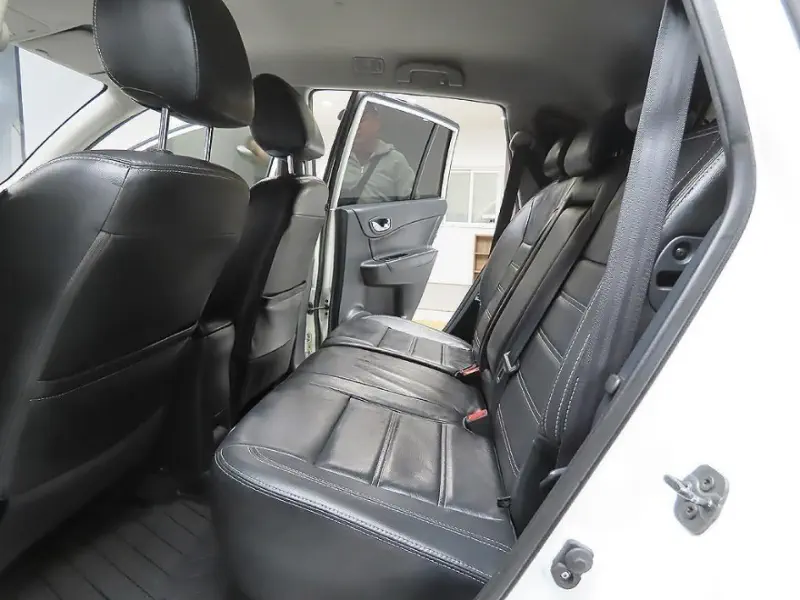 Renault QM5