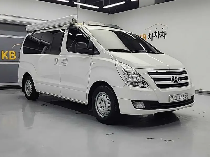 Hyundai Grand Starex