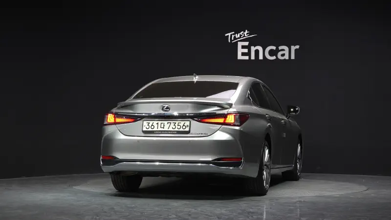Lexus ES300h