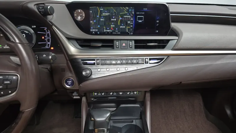 Lexus ES300h