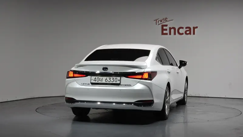 Lexus ES300h