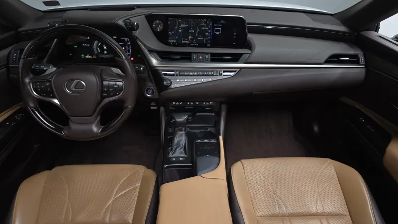 Lexus ES300h