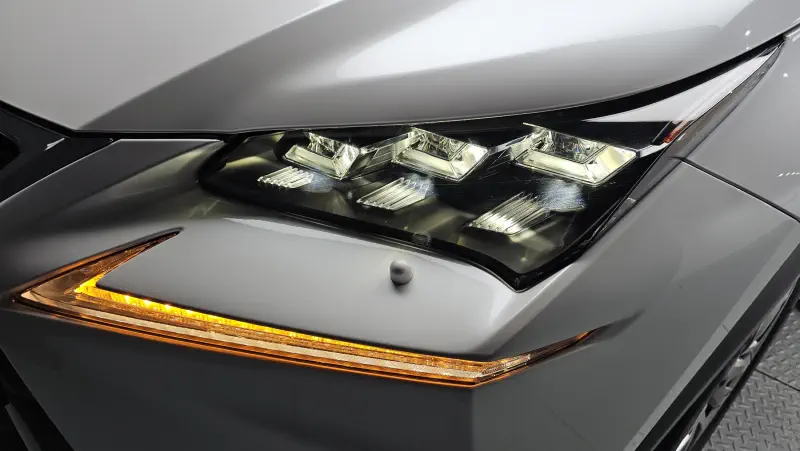 Lexus NX300h