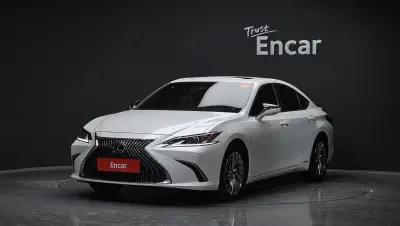 Lexus ES300h