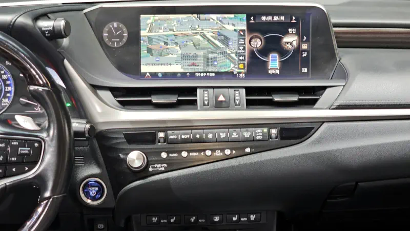 Lexus ES300h