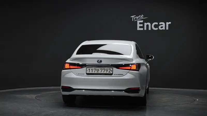 Lexus ES300h