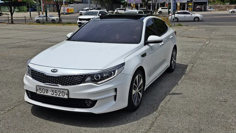 Kia K5