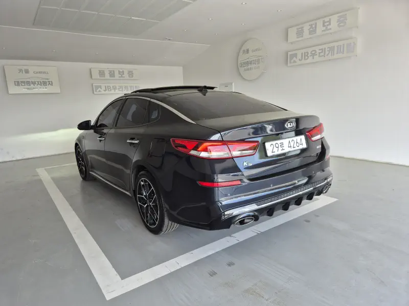 Kia K5