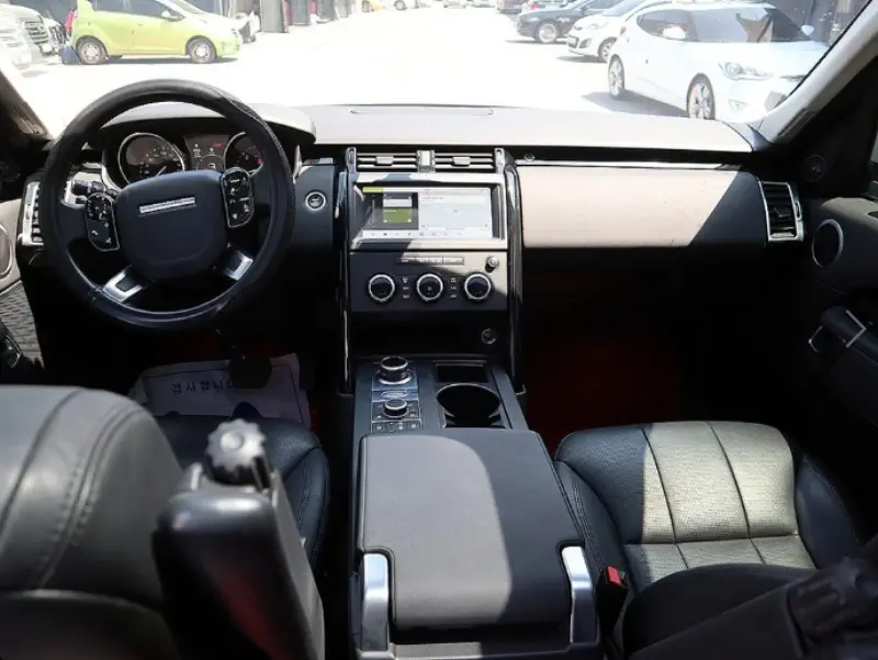 Land Rover DISCOVERY