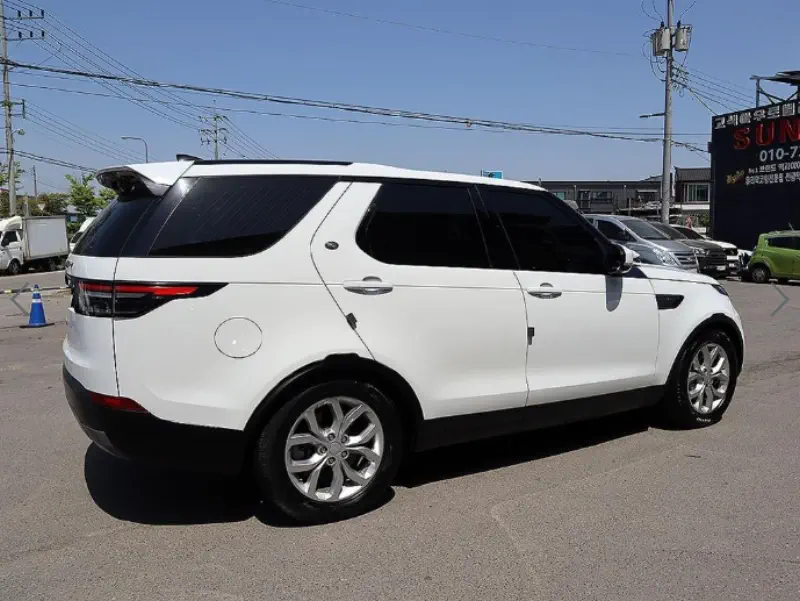 Land Rover DISCOVERY