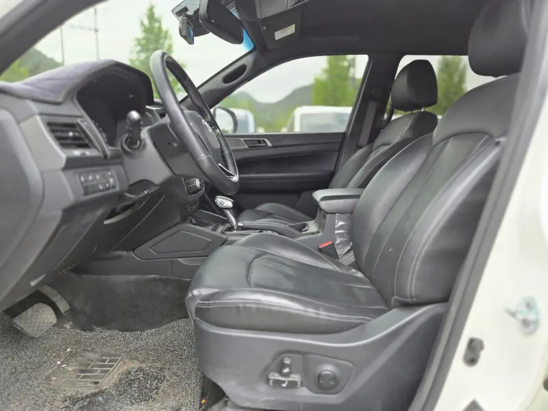 SsangYong Rexton Sports Khan