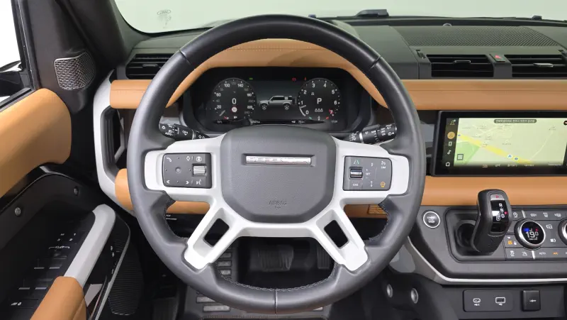 Land Rover DEFENDER