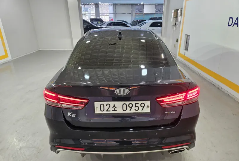 Kia K5