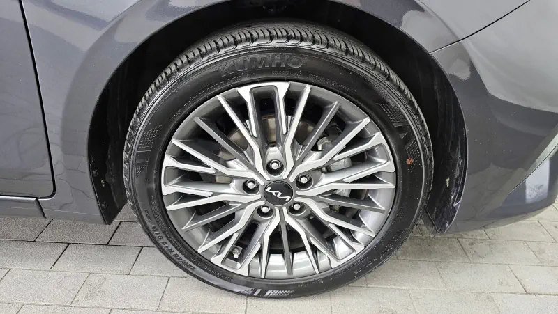 Kia K3