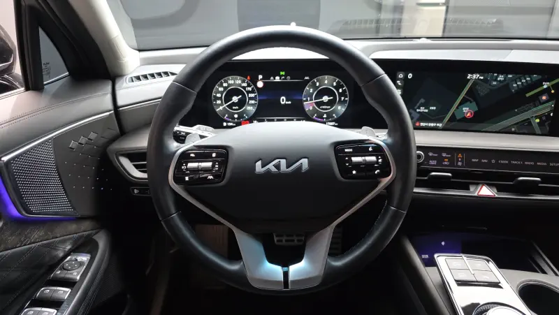 Kia K8