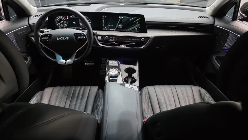 Kia K8