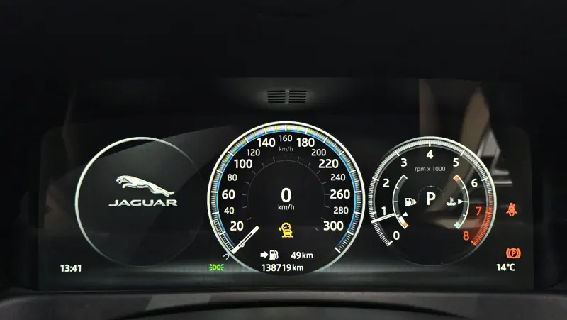 Jaguar XF