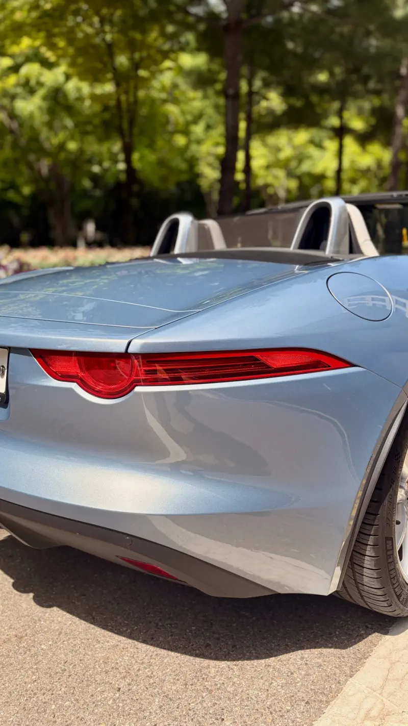 Jaguar F-TYPE