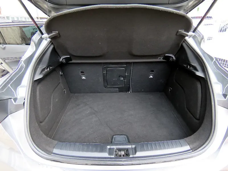 Infiniti Q30