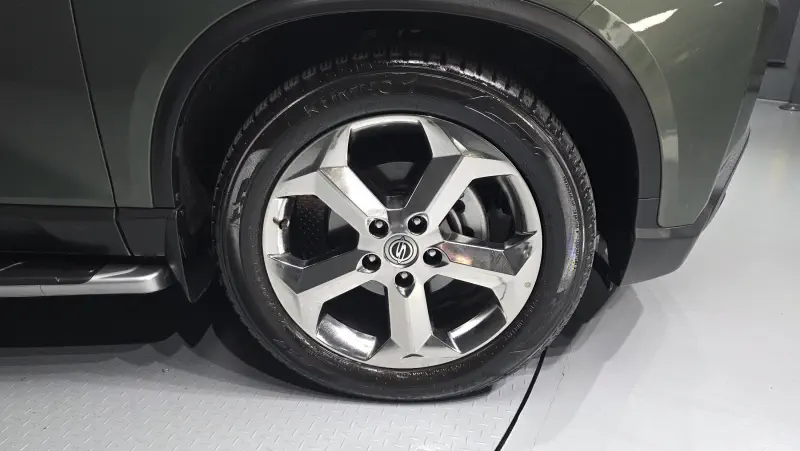 SsangYong Rexton Sports Khan