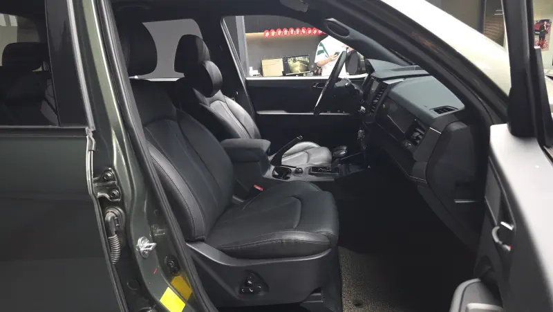 SsangYong Rexton Sports Khan