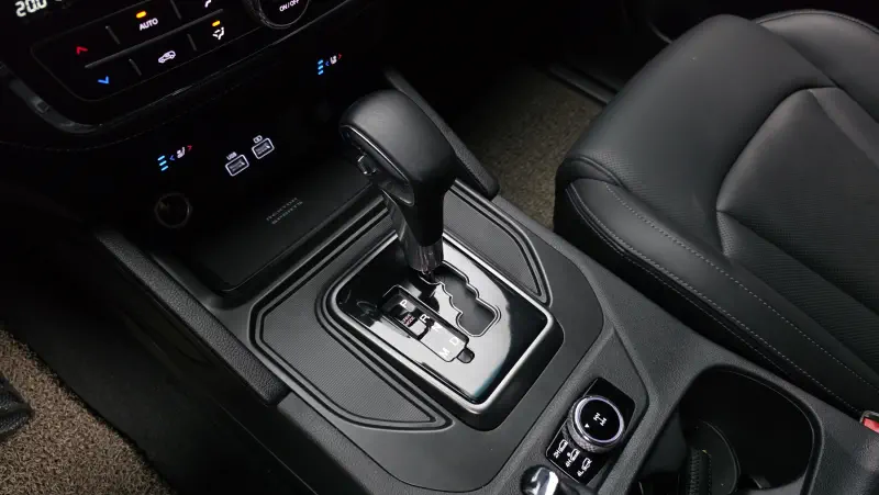 SsangYong Rexton Sports Khan
