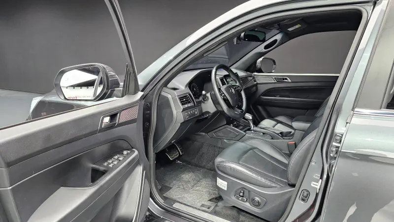 SsangYong Rexton Sports Khan