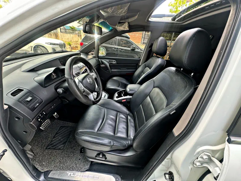 SsangYong Korando Turismo