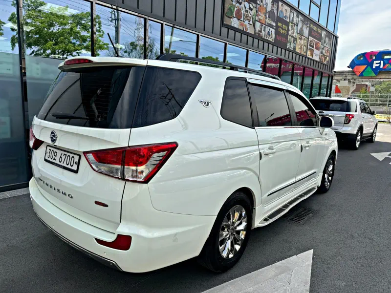 SsangYong Korando Turismo