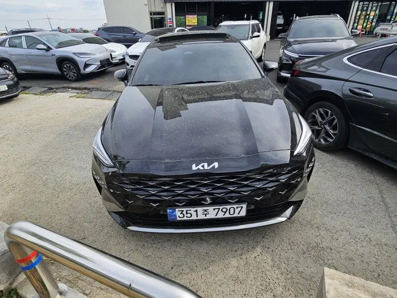 Kia K8