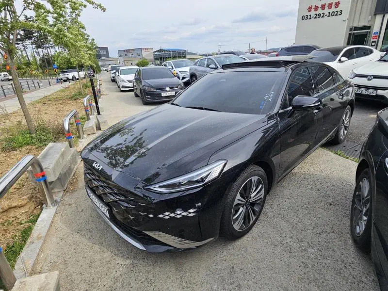 Kia K8