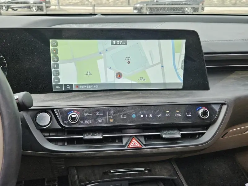 Kia K8