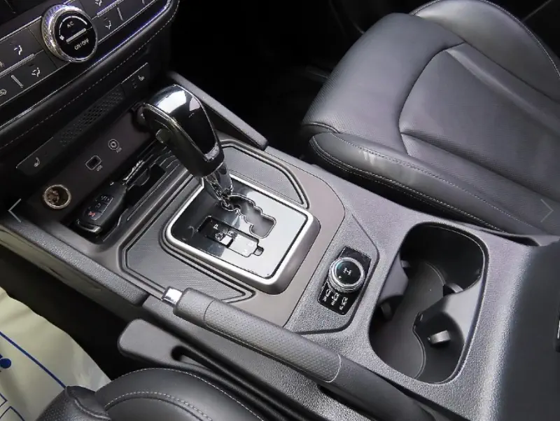 SsangYong Rexton Sports