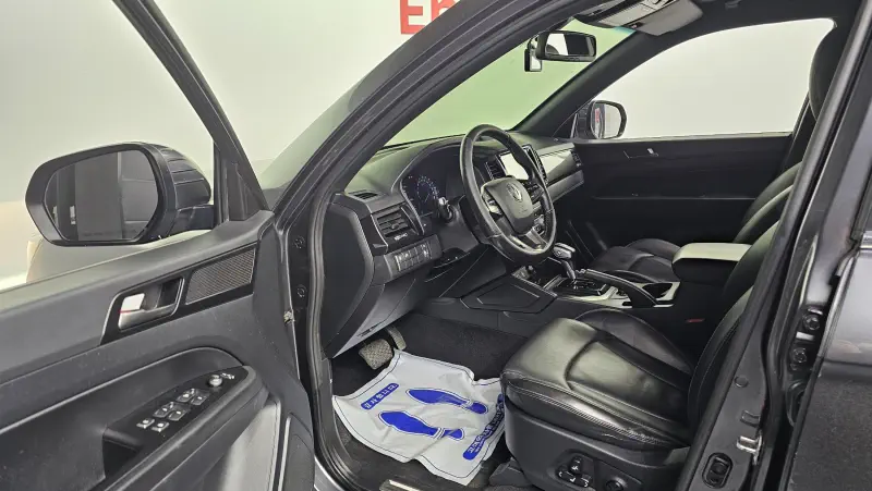 SsangYong Rexton Sports