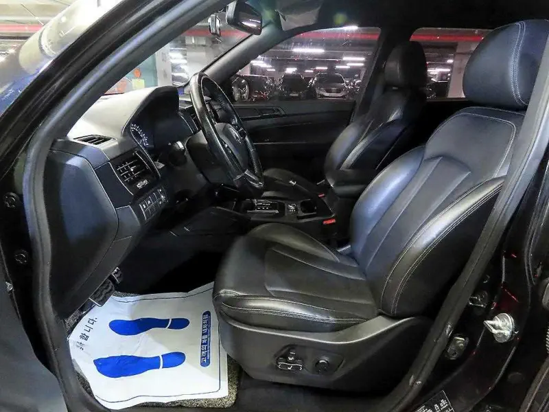SsangYong Rexton Sports Khan