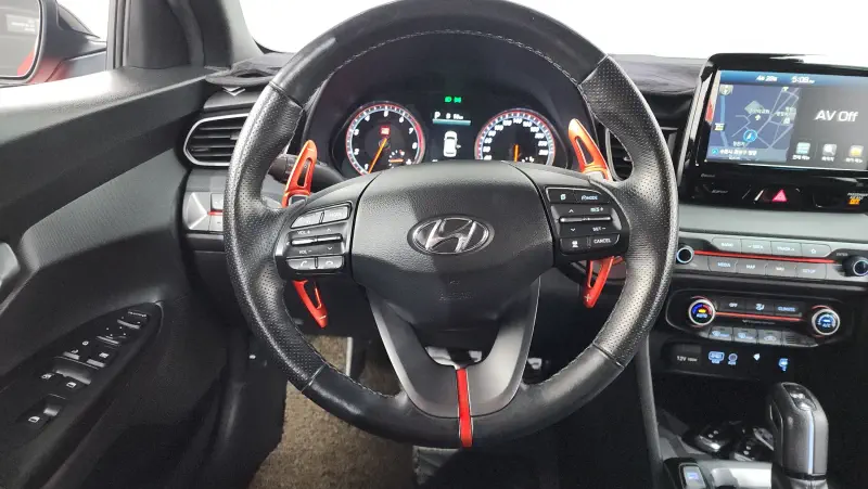 Hyundai Veloster