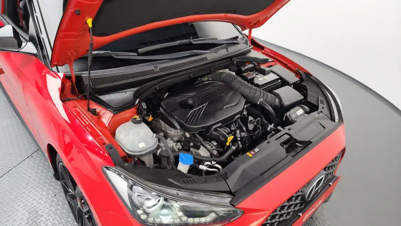 Hyundai Veloster