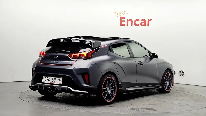 Hyundai Veloster