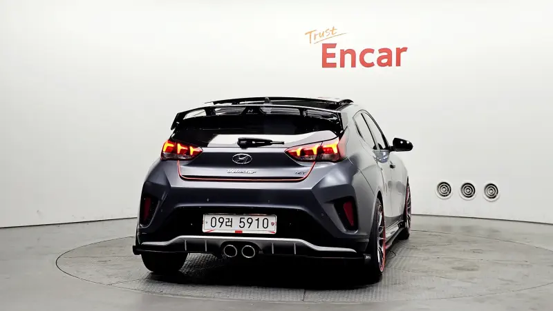 Hyundai Veloster