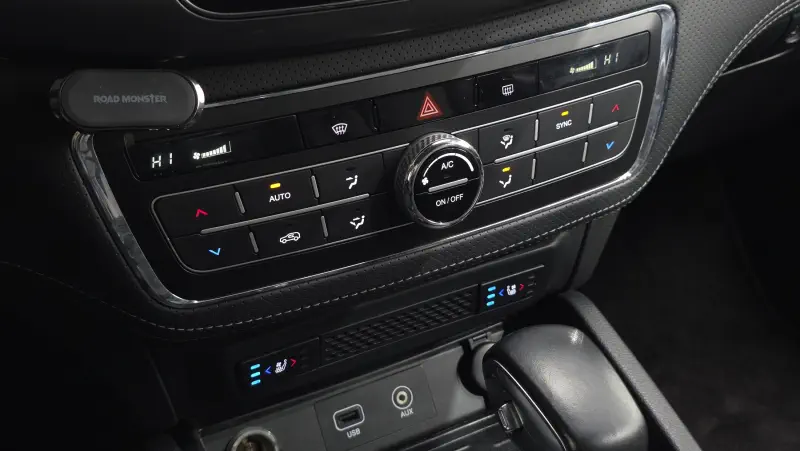 SsangYong Rexton Sports