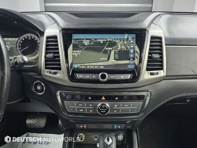 SsangYong Rexton Sports Khan