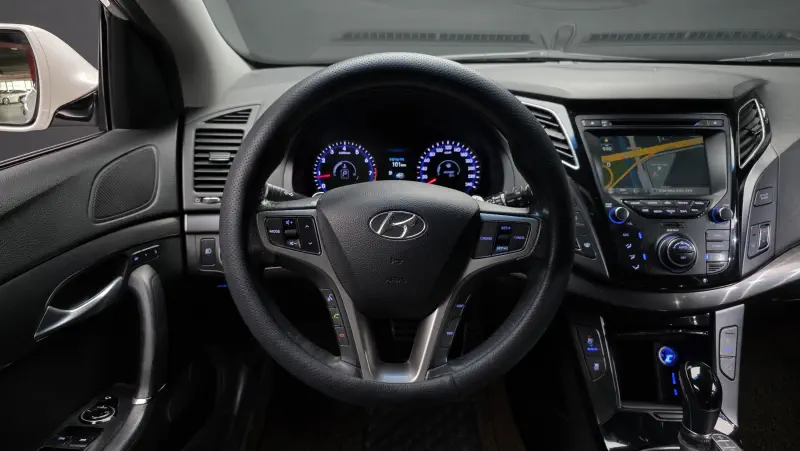 Hyundai I40