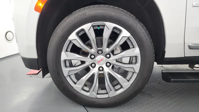 GMC YUKON