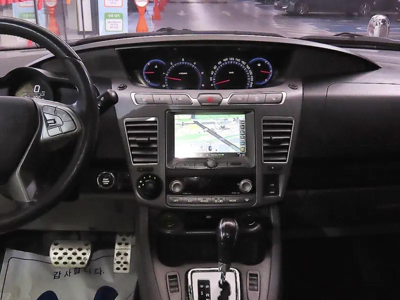 SsangYong Korando Turismo