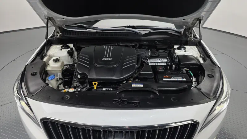 Hyundai Aslan