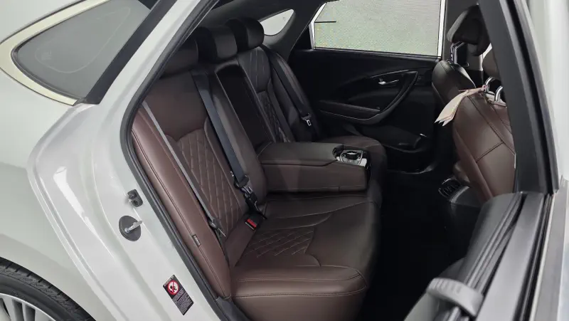 Hyundai Aslan