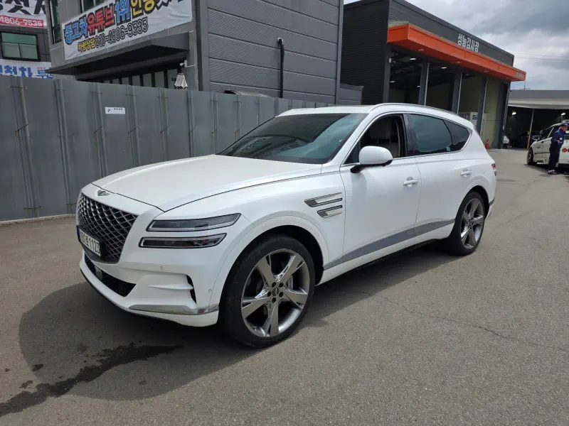 Genesis GV80