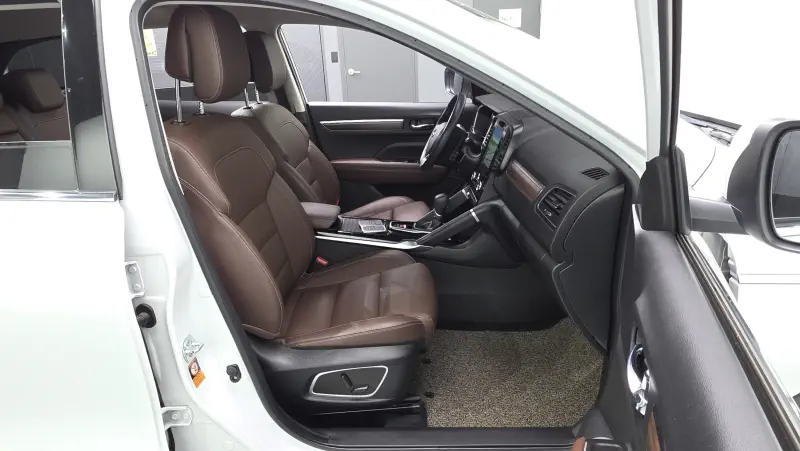 Renault QM6